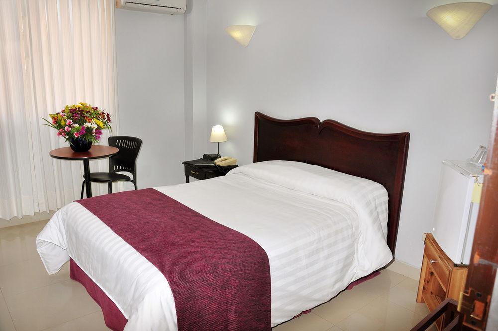Hotel La Riviera Santa Marta  Eksteriør bilde